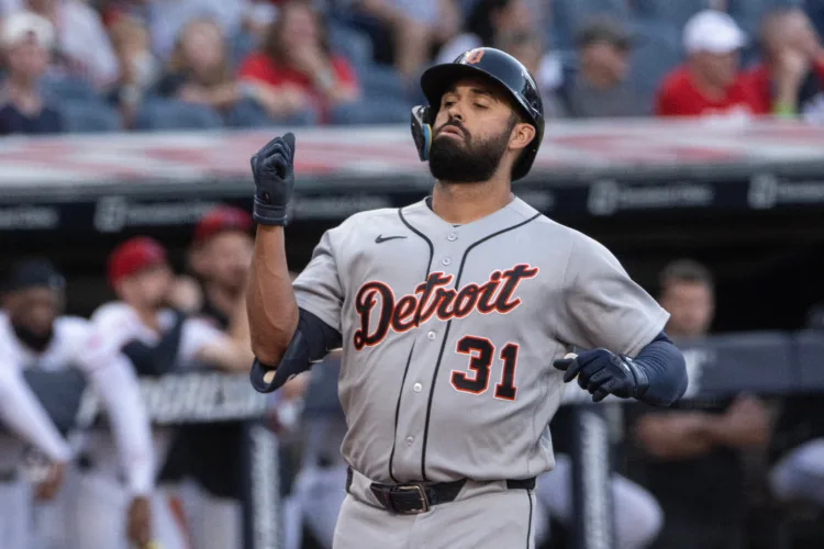 Riley Greene homers twice, drives in 4 runs in the Tigers' 6-0 win over the Guardians